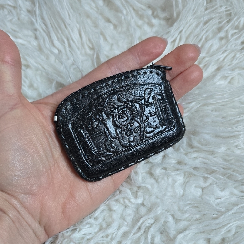 Black Leather Men's Coin Pouch - Picture 7 of 8